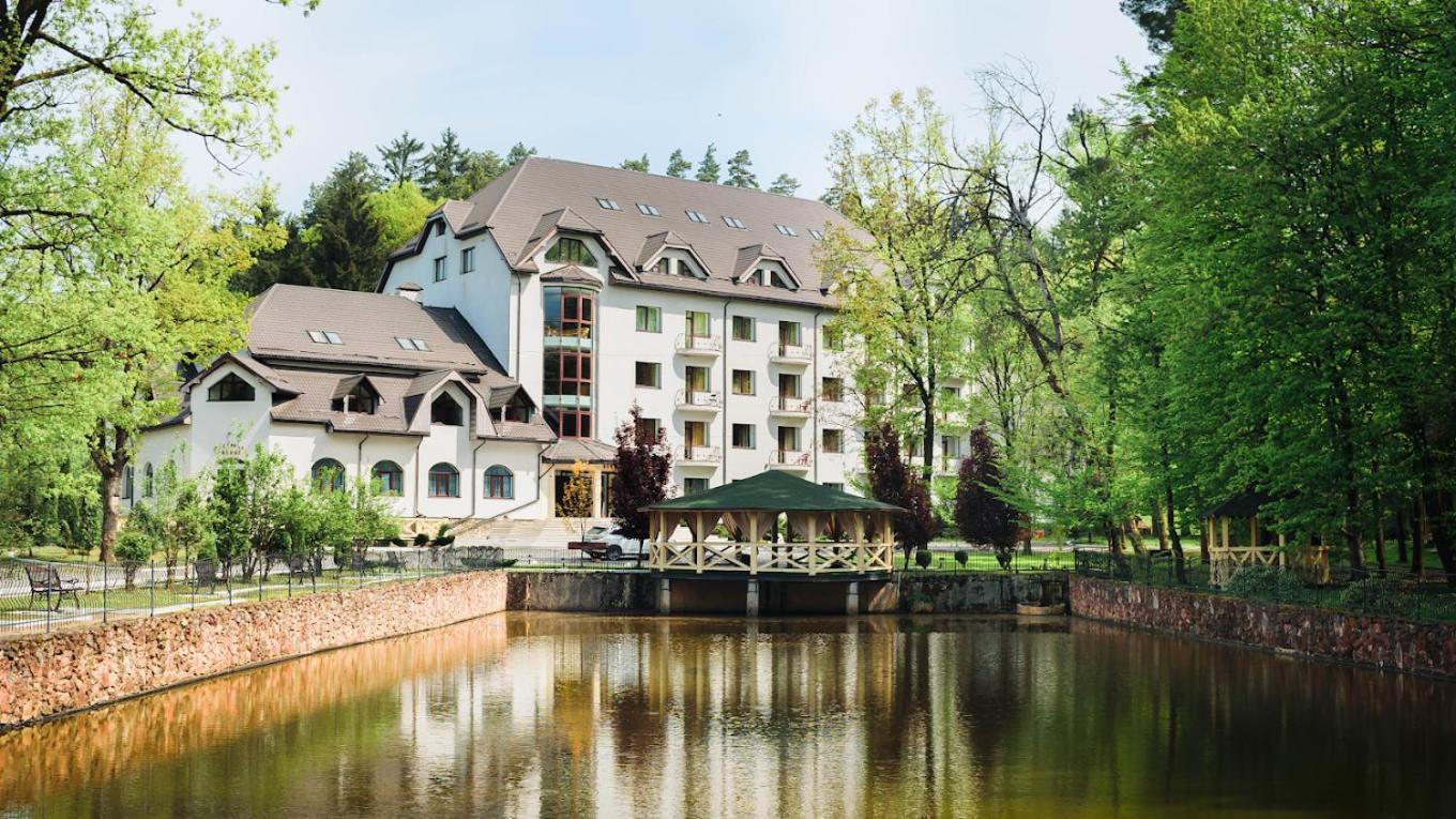 Hotel Solotvyno Resort Экстерьер фото