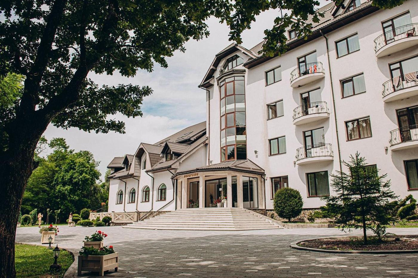 Hotel Solotvyno Resort Экстерьер фото