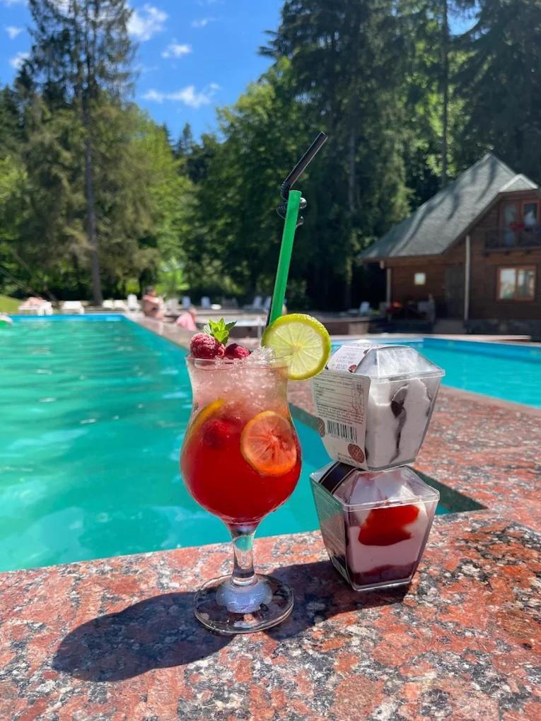 Hotel Solotvyno Resort Экстерьер фото